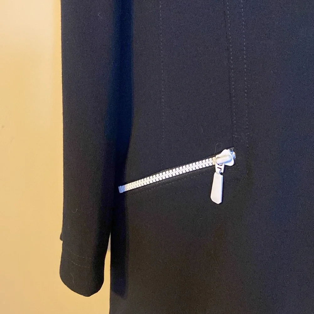 Rare Vintage Escada by Margaretha Ley blazer. Black with white buttons. - Picture 3 of 7